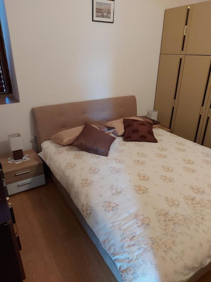 Apartment Nika Šibenik Exterior foto