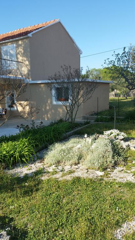 Apartment Nika Šibenik Exterior foto